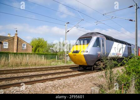 National Express East Coast Hauptlinie InterCity 125 Zug vorbei Holme, Großbritannien. British Rail Class 43 High Speed Train, HST 43312 früher 43112 Stockfoto