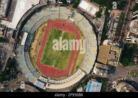 Dhaka, Bangladesch - 06. April 2021: Das Bangabandhu National Stadium ist das Nationalstadion und eine Mehrzweck-Sportarena in Dhaka, Bangladesch. Der sta Stockfoto