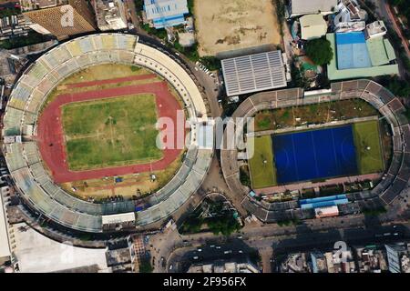 Dhaka, Bangladesch - 06. April 2021: Bangabandhu National Stadium und Maulana Bhasani Hockey Stadium in Dhaka in Bangladesch. Stockfoto