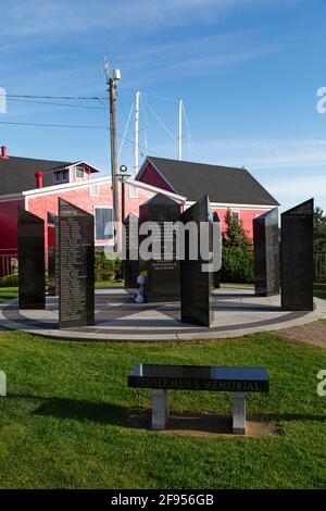 Das Fishermen's Memorial in Nova Scotia, Kanada. Das Denkmal steht zu Ehren der Fischer, die bei ihrer Arbeit ums Leben kamen. Stockfoto