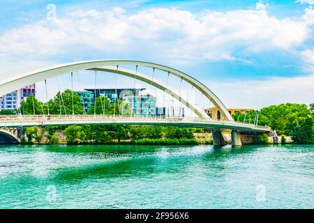 Pont Raymond Barre über der Rhone in Lyon, Frankreich Stockfoto