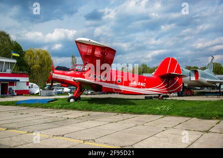 Kiew, Ukraine - 29. Oktober 2017 Ausstellung des sowjetischen Militärflugzeugmuseums Stockfoto