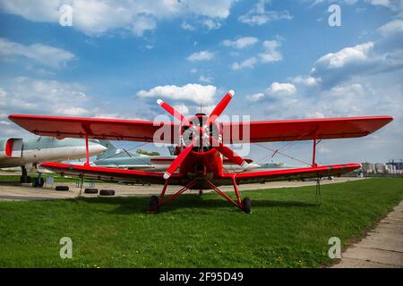 Kiew, Ukraine - 29. Oktober 2017 Ausstellung des sowjetischen Militärflugzeugmuseums Stockfoto