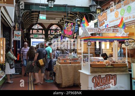 Irland, Dublin, George's St. Arcade Stockfoto