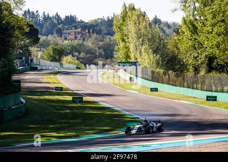 Imola, Italien 16/04/2021, 22 MALONEY Zane, R-ace GP, Aktion während der 1. Runde der Formel-Regional-Europameisterschaft 2021 von Alpine vom 16. Bis 18. April 2021 auf dem Autodromo Internazionale Enzo e Dino Ferrari, in Imola, Italien - Foto Florent Gooden / DPPI Stockfoto