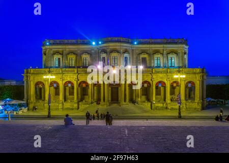 Blick auf den palazzo Ducezio in Noto, Sizilien, Italien Stockfoto