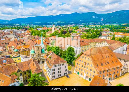 Luftaufnahme von Solothurn mit Rathaus im Zentrum, Schweiz Stockfoto
