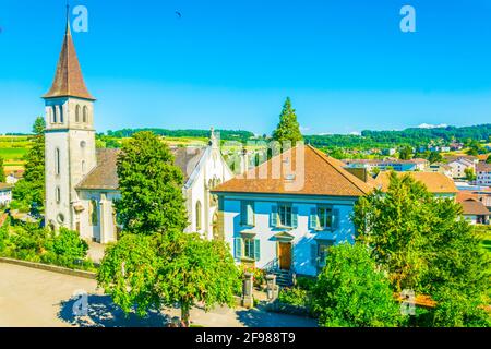 Ansicht einer katholischen Kirche in Murten, Schweiz Stockfoto