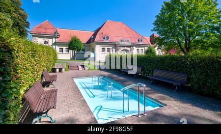 Rathaus, ehemalige Reithalle, Kneippanlage, Schlossanlage, Grünanlage, Garten, Gersfeld, Kreis Fulda, Hessen, Deutschland, Europa Stockfoto