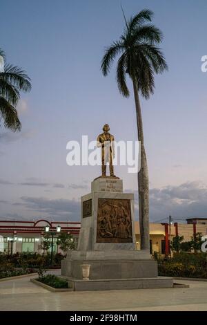 Statue von Carlos Manuel de Céspedes im gleichnamigen Bayamo-Park, Granma, Kuba Stockfoto