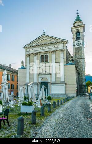 Collegiata Sant'Antonio befindet sich in Locarno, Schweiz Stockfoto