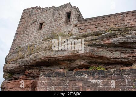 Deutschland, Rheinland-Pfalz, Schloss Trifels eine Felsenburg im Südpfälzerwald. Stockfoto