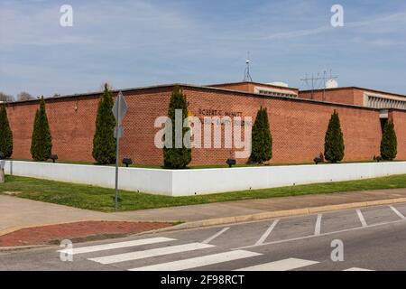 BRISTOL, TN-VA, USA-7. APRIL 2021: Das Robert C. McNutt Public Safety Building. Stockfoto