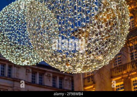 Weihnachtsbeleuchtung am Promenadeplatz in München, Oberbayern, Bayern, Deutschland, Europa Stockfoto