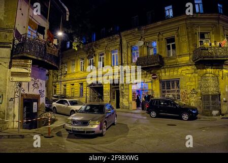 Die Stadt ist eine glorreiche Verschmelzung von Architekturen mit europäischen und asiatischen Einflüssen. Tiflis Altstadt ist kompakt, obwohl hügelig und es ist e Stockfoto