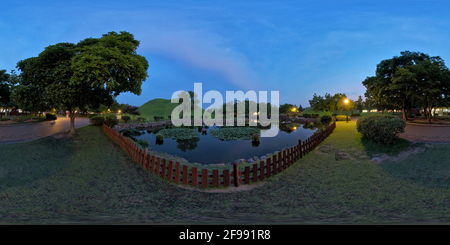 360 Grad Panorama Ansicht von Daereungwon Ancient Tomb Complex 360 Grad Panoramablick