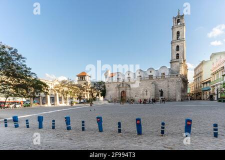 Die Basilika und das Kloster von San Francisco de Asis (Franz von Assisi) in der Altstadt von Havanna, Provinz Havanna, Kuba Stockfoto