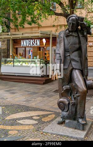 Statue von Hans Christian Andersen, Bratislava, Slowakei Stockfoto