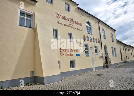 Weisses Bräuhaus, Weizenbierbrauerei, Restaurant, Gastronomie, Hausfassade, Geschichte, Architektur, Kelheim, Bayern, Deutschland, Europa Stockfoto