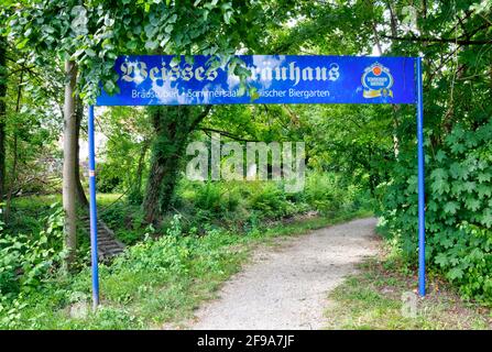 Biergarten, Weisses Bräuhaus, Weisses Bierbrauerei, Restaurant, Gastronomie, Kelheim, Bayern, Deutschland, Europa Stockfoto