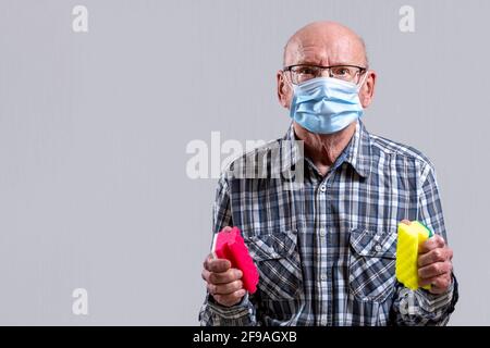 Vorderansicht, horizontale Aufnahme im Innenbereich. Stockfoto