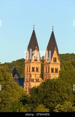 St. Kastor Basilika im Abendlicht, Koblenz, Rheinland-Pfalz, Deutschland, Europa Stockfoto