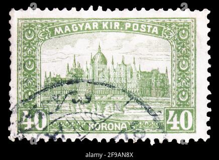 MOSKAU, RUSSLAND - 22. SEPTEMBER 2019: In Ungarn gedruckte Briefmarke zeigt Parlamentsgebäude, Serie, um 1922 Stockfoto
