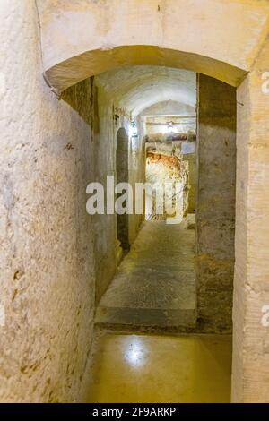 VALLETTA, MALTA, 3. MAI 2017: Luftschutzkeller in der Casa Rocca Piccola in Valletta, Malta Stockfoto