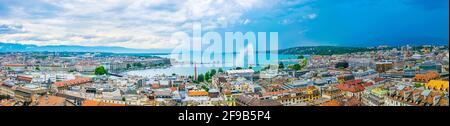 GENF, SCHWEIZ, 21. JULI 2017: Luftaufnahme von Genf von der Kathedrale Saint Pierre, Schweiz Stockfoto