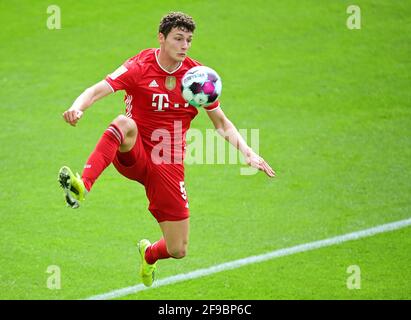 Stadt Wolfsburg, Deutschland. 17. April 2021. firo: 17.04.2021, Fußball, 1. Bundesliga, Saison 2020/2021, VfL Wolfsburg - FC Bayern München Benjamin Pavard (Bayern) Credit: Tim Groothuis/Witters/via firoportphoto/dpa/Alamy Live News Stockfoto