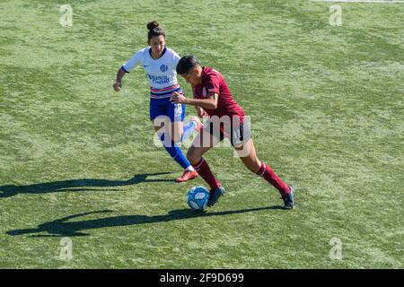 Buenos Aires, Argentinien. April 2021. Brenda Varela (#11 Lanus) während des Spiels zwischen Lanus und San Lorenzo im Predio Alsina in Valentin Alsina, Buenos Aires, Argentinien. Kredit: SPP Sport Pressefoto. /Alamy Live News Stockfoto