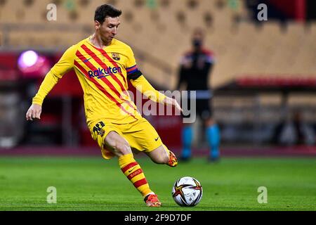 Sevilla, Spanien. April 2021. SEVILLA, SPANIEN - 17. APRIL: Lionel Messi vom FC Barcelona beim Copa del Rey Finale zwischen Athletic Club und FC Barcelona im Estadio de La Cartuja am 17. April 2021 in Sevilla, Spanien (Foto von Pablo Morano/Orange Picics) Credit: Orange Pics BV/Alamy Live News Stockfoto