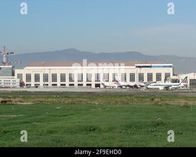 Terminal 2 (Pablo Ruiz Picasso) des Flughafens Málaga (AGP), Spanien. Stockfoto