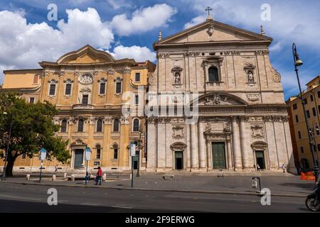 Kirche Santa Maria in Vallicella (Chiesa Nuova) und Oratorium dei Filippini in Rom, Italien Stockfoto