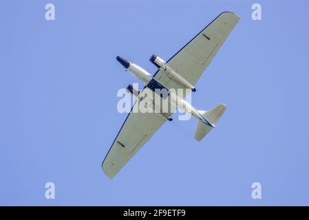 NASA Martin WB-57F Canberra hochgelegene wissenschaftliche Forschungsflugzeuge zu Besuch bei RAF Mildenhall in Suffolk, Großbritannien. Seltenes, spezialisiertes Düsenflugzeug auf Besuch in Großbritannien Stockfoto