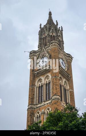 Der berühmte Rajabai Clock Tower, ein Symbol des Erbes von Mumbai, Indien Stockfoto