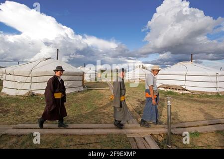 Mongolisches Volk und Gers in Ulan Bator Stockfoto