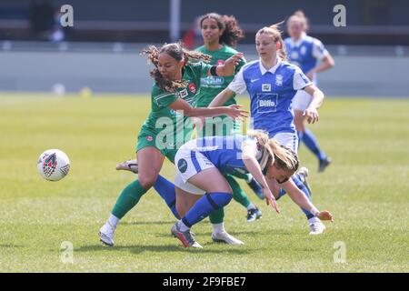 Solihull, West Midlands, Großbritannien. April 2021. Birmingham CityWomen 5 - 1 Coventry United in der vierten Runde des FA Vitality Cup. Kredit: Peter Lopeman/Alamy Live Nachrichten Stockfoto