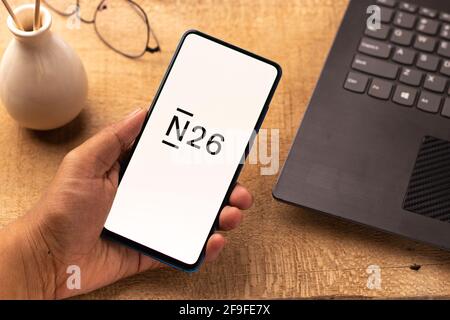 Assam, indien - 19. April 2021 : N26-Logo auf Telefonbildschirm Stock Bild. Stockfoto