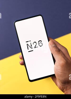 Assam, indien - 19. April 2021 : N26-Logo auf Telefonbildschirm Stock Bild. Stockfoto