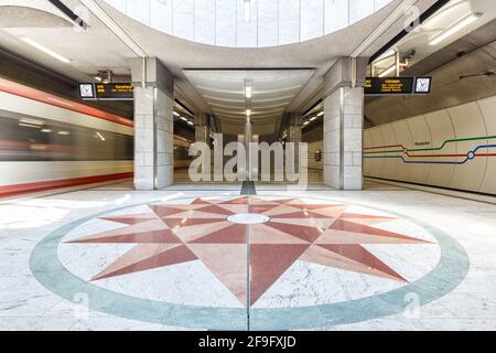 Dortmund, 10. August 2020: U-Bahn-Station Westfalenhallen in Dortmund. Stockfoto