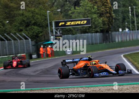 Imola, Italien. April 2021. Lando Norris (GBR) McLaren MCL35M. 18.04.2021. Formel-1-Weltmeisterschaft, Rd 2, Großer Preis Der Emilia Romagna, Imola, Italien, Renntag. Bildnachweis sollte lauten: XPB/Press Association Images. Quelle: XPB Images Ltd/Alamy Live News Stockfoto