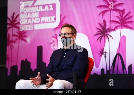 Imola, Italien. April 2021. Tom Garfinkel (USA) Vice Chairman, President und Chief Executive Officer – Ankündigung des Grand Prix von Miami. Großer Preis der Emilia Romagna, Sonntag, 18. April 2021. Imola, Italien. FIA Pool Bild nur für redaktionelle Verwendung Kredit: James Moy/Alamy Live News Stockfoto