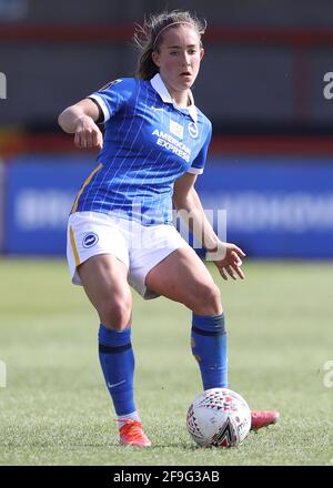 Crawley, Großbritannien. April 2021. Maya Le Tissier von Brighton und Hove Albion beim Vitality Women's FA Cup-Spiel zwischen Brighton & Hove Albion Women und Bristol City Women am 18. April 2021 im People's Pension Stadium in Crawley, Großbritannien Stockfoto