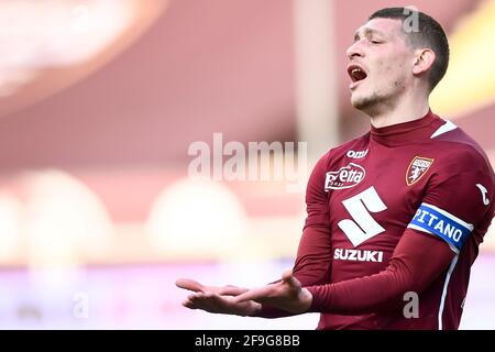 Turin, Italien. 18. April 2021. Andrea Belotti vom FC Turin reagiert während des Fußballspiels der Serie A zwischen dem FC Turin und AS Roma. Kredit: Nicolò Campo/Alamy Live Nachrichten Stockfoto