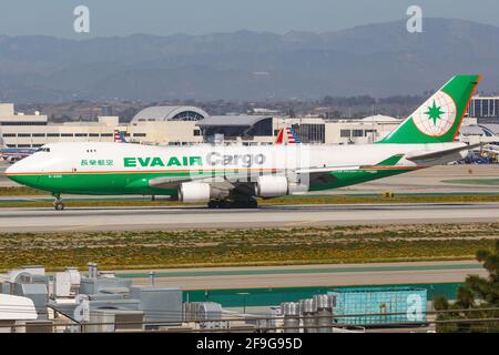 Los Angeles, USA - 22. Februar 2016: Eva Air Cargo Boeing 747-400 am Flughafen Los Angeles (LAX) in den USA. Boeing ist ein Flugzeughersteller mit Sitz in i Stockfoto