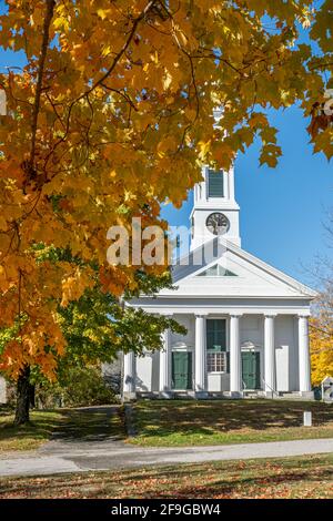 Die Unitarian Church on the Town Common in Petersham, Massachusetts Stockfoto