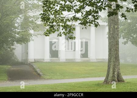 Die Unitarian Church on the Town Common in Petersham, Massachusetts Stockfoto