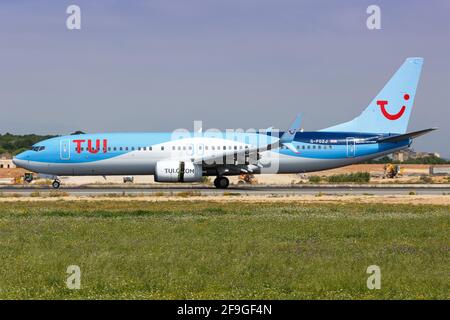 Palma de Mallorca, Spanien - 12. Mai 2018: TUI Boeing B737-800 am Flughafen Palma de Mallorca (PMI) in Spanien. Boeing ist ein Flugzeughersteller Stockfoto