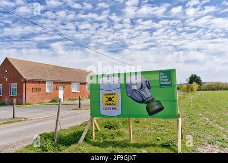 Cleve Hill Solarkraftwerk, KEINE Kampagne für Solarkraftwerk, Kent, Engand Stockfoto